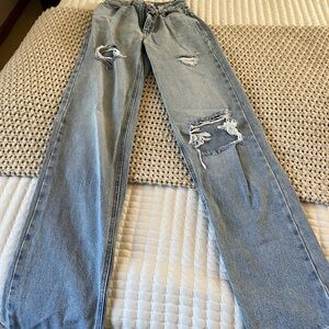 PacSun Light Blue Distressed 90s Boyfriend Jeans